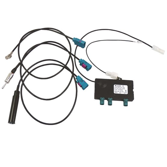 CAL-7562030 Calearo AM FM DAB signal splitter active